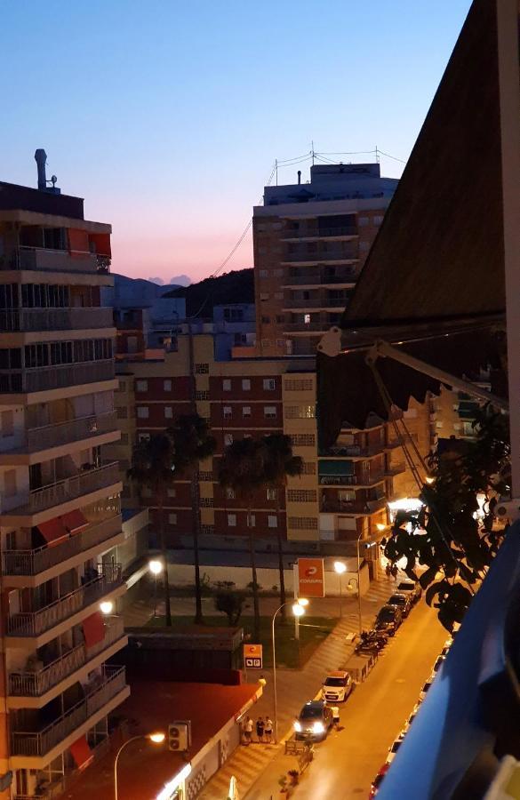Piso Familiar Con Amplia Terraza 300m De La Playa Apartment