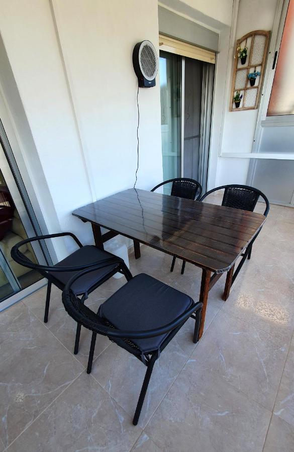 Piso Familiar Con Amplia Terraza 300m De La Playa Apartment *