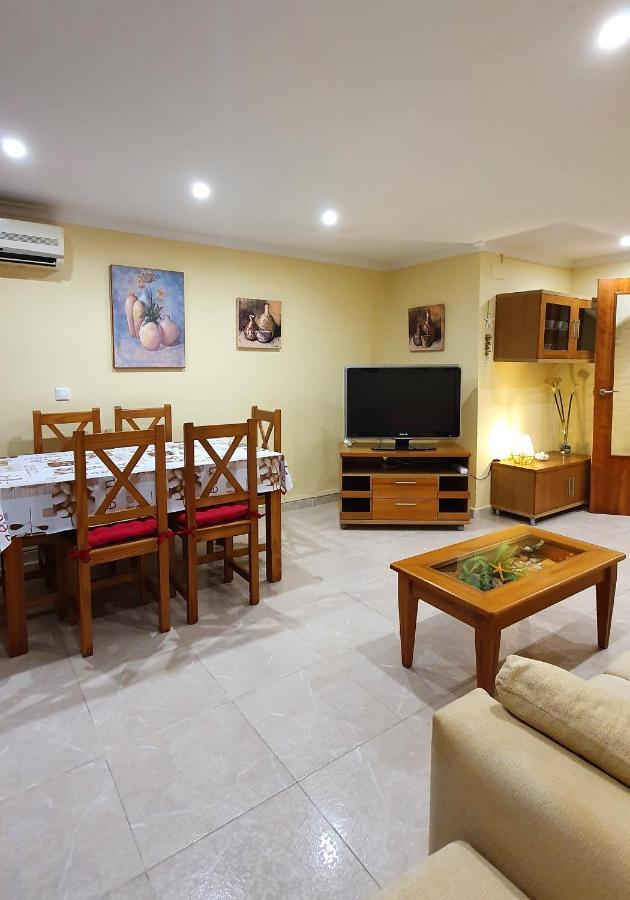 Piso Familiar Con Amplia Terraza 300m De La Playa Apartment *